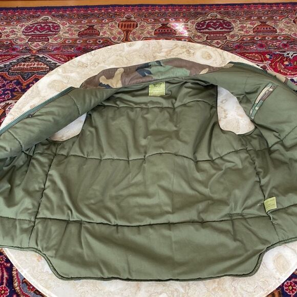 Parklands Canada Ranger Camo Vest - Medium Regular - Picture 13 of 15